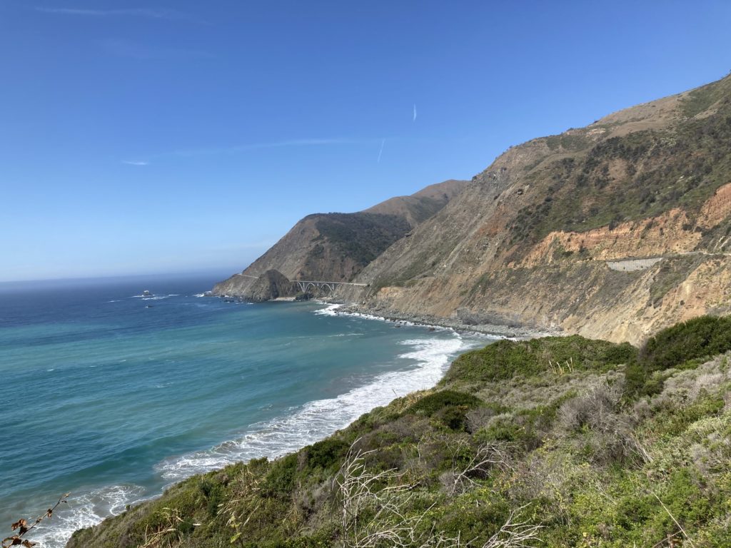 Bixby Creek Bridge surrounded by dramatic coastline of the Big Sur, California.